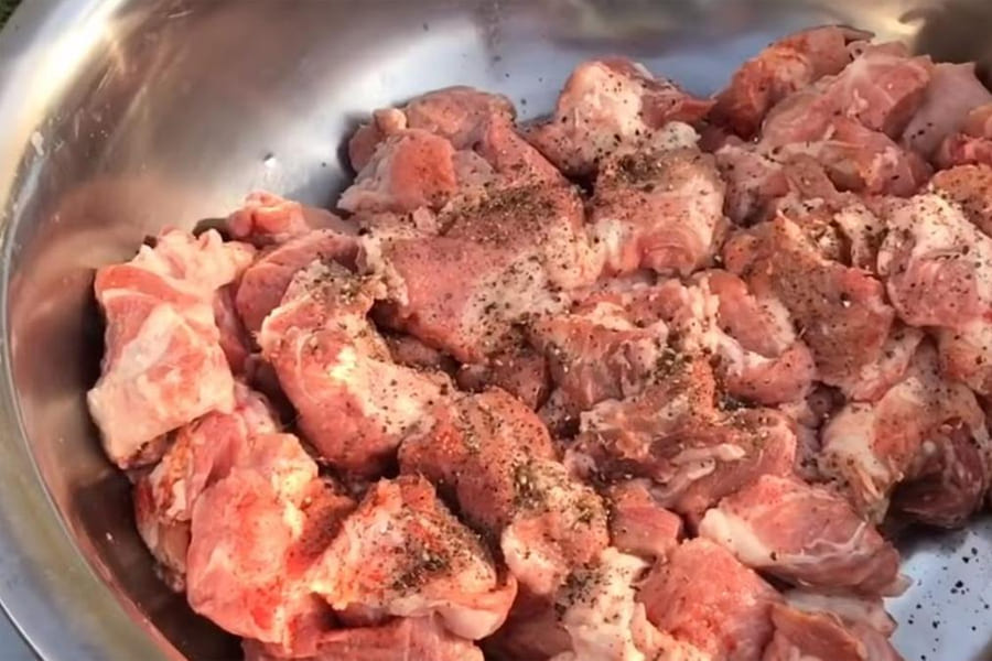 Шашлык из баранины в гранатовом соке