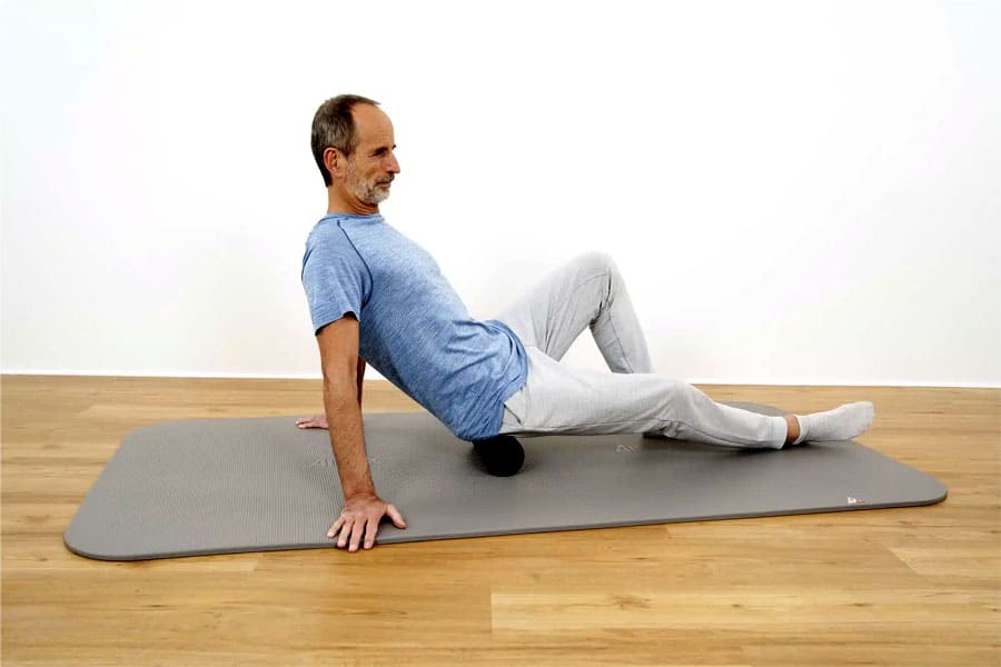 exercises for back pain using a fascial roller 1