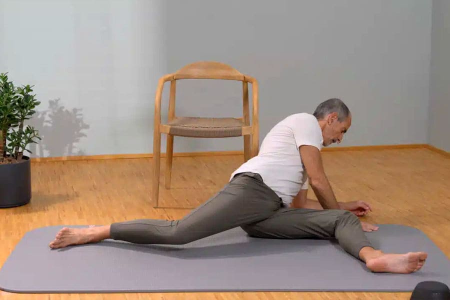 hip pain gluteal stretch 1
