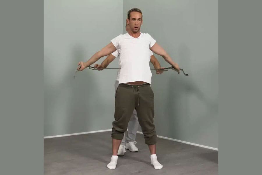 shoulder exercise circular movements 3